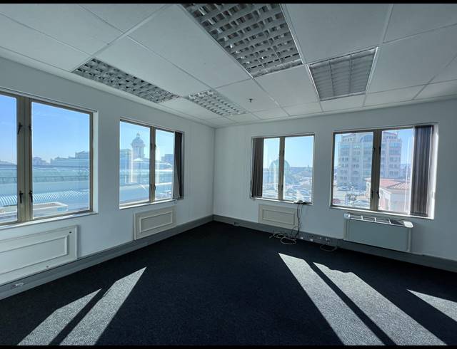 180M² OFFICE TO LET IN CENTURY CITY
